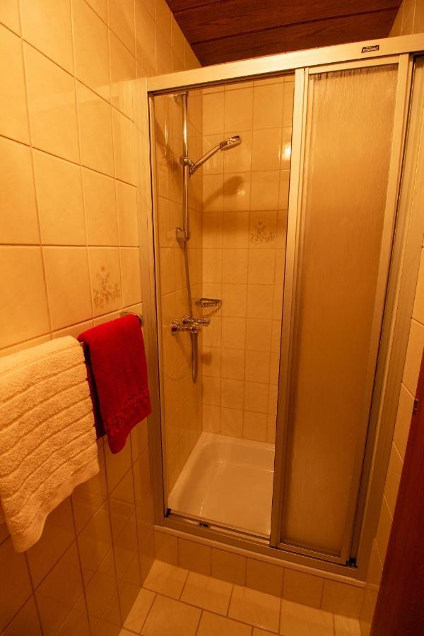 Haus Josef Bed & Breakfast Mayrhofen Luaran gambar
