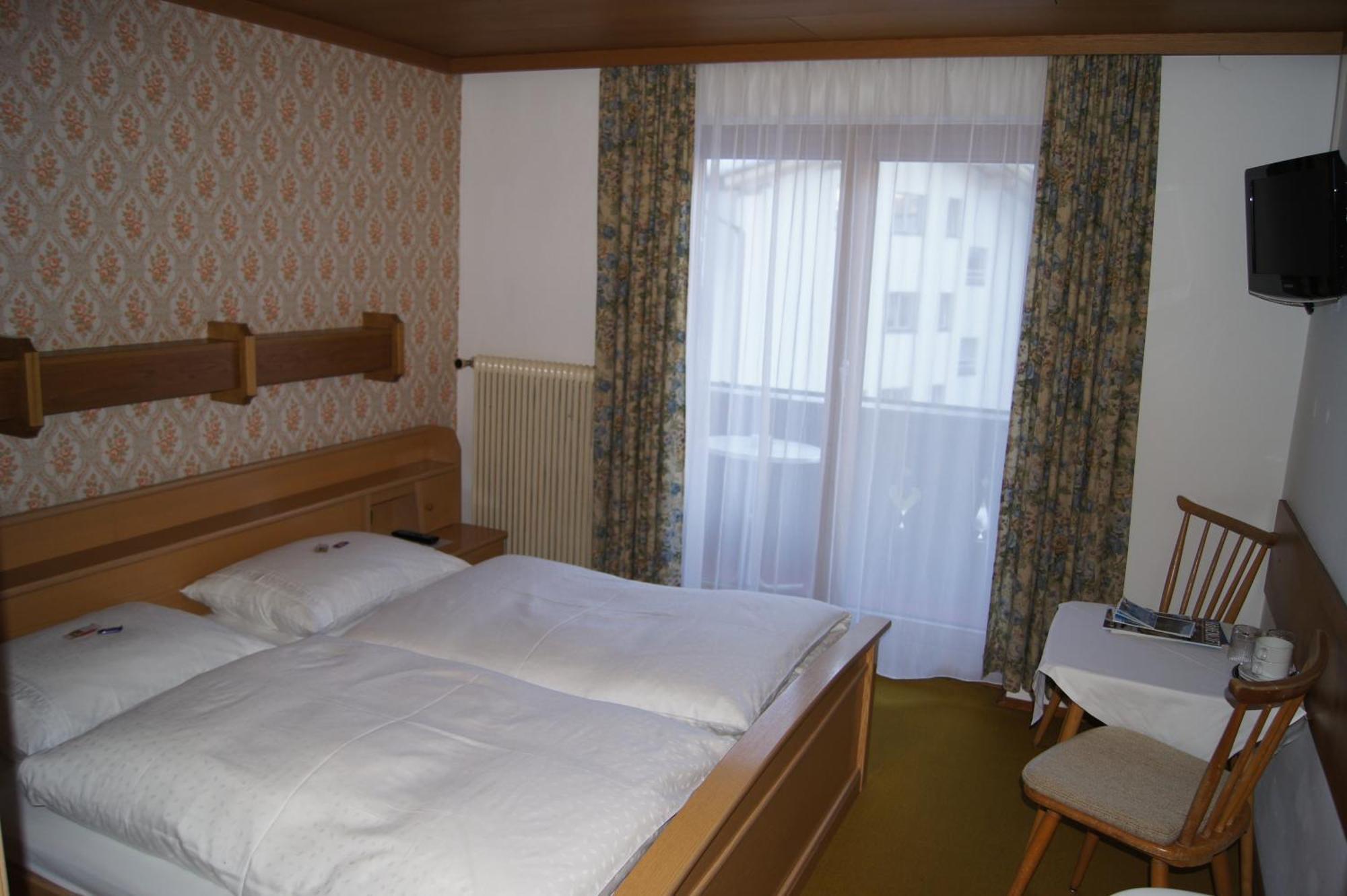Haus Josef Bed & Breakfast Mayrhofen Luaran gambar